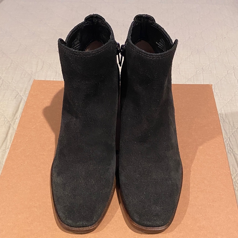 NWT, Lucky Brand Suede Black Ankle Boots - Picture 6 of 13